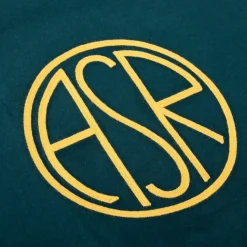 Outlet Heritage Logo T-shirt, Adult, Green T-shirts & Polo